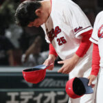 【広島】16失点の大敗に新井監督が謝罪「申し訳ありません」貯金０に／一問一答
