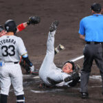 【巨人】甲斐拓也「絶対タッチしてます。先にタッチしてます」クロスプレー判定に「自信あります」